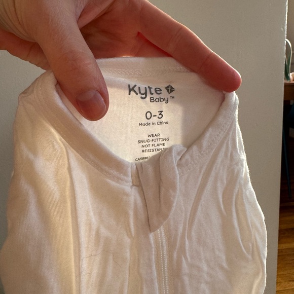 White Kyte Baby Zippered Footie - Picture 3 of 4